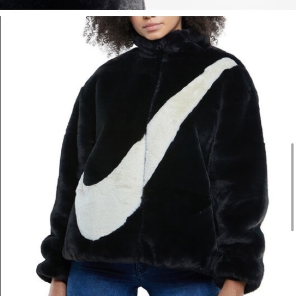 NIKE RARE Oversized Swoosh Logo Soft Cozy Faux
Fur Jacket XL - Picture 12 of 16